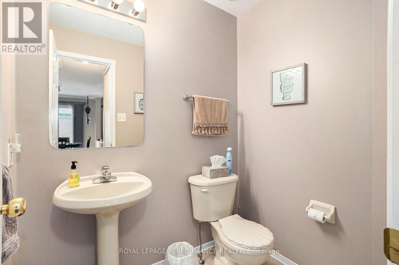 619 Chardonnay Drive, Ottawa, Ontario  K4A 4K7 - Photo 19 - X12429645