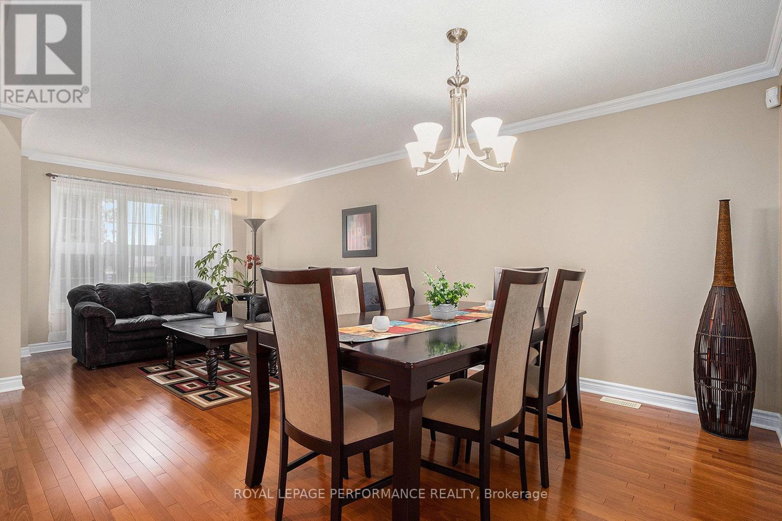 619 Chardonnay Drive, Ottawa, Ontario  K4A 4K7 - Photo 8 - X12429645