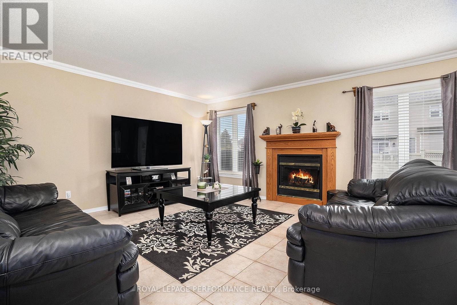 619 Chardonnay Drive, Ottawa, Ontario  K4A 4K7 - Photo 9 - X12429645