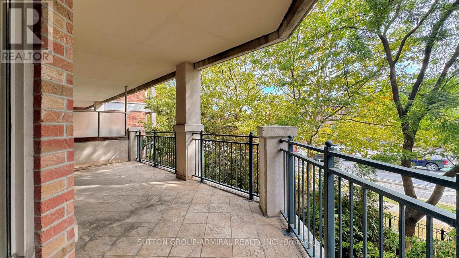 207 - 10 Old Mill Trail, Toronto, Ontario  M8X 2Y9 - Photo 35 - W12419476