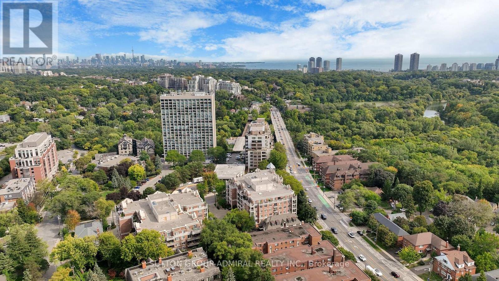 207 - 10 Old Mill Trail, Toronto, Ontario  M8X 2Y9 - Photo 42 - W12419476