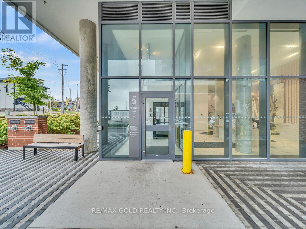 1405 - 5 Wellington Street, Kitchener, Ontario  N2G 0E3 - Photo 7 - X12429107