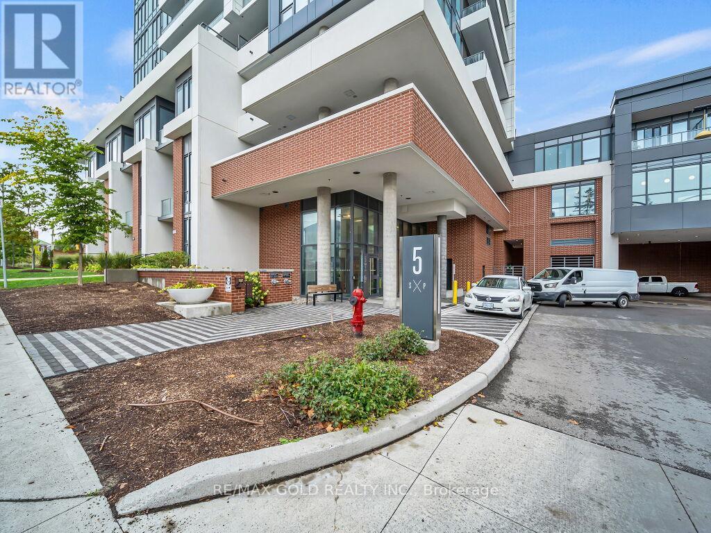 1405 - 5 Wellington Street, Kitchener, Ontario  N2G 0E3 - Photo 5 - X12429107