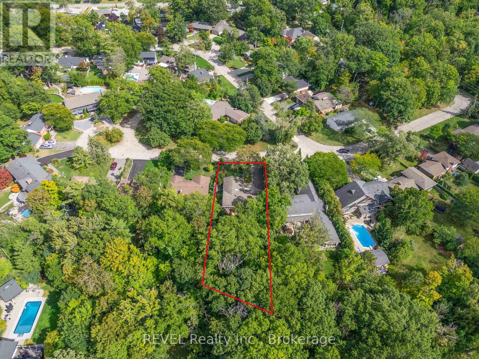 10 Woodington Crescent, St. Catharines (Glendale/glenridge), Ontario  L2T 3T7 - Photo 48 - X12429604
