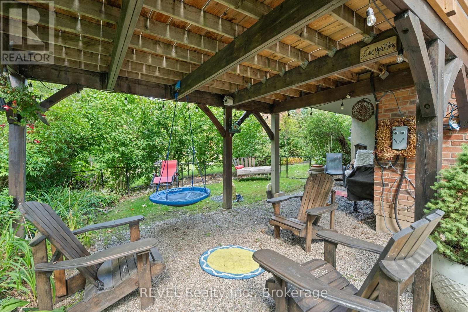 10 Woodington Crescent, St. Catharines (Glendale/glenridge), Ontario  L2T 3T7 - Photo 8 - X12429604