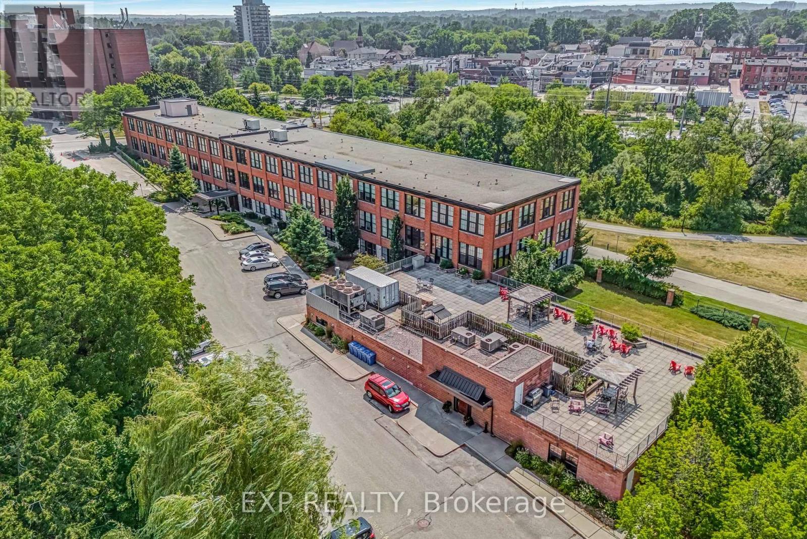 111 - 543 TIMOTHY STREET, Newmarket, Ontario