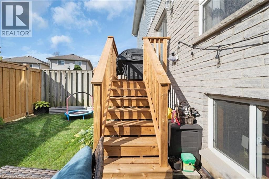 104 Frances Avenue Unit# 27, Stoney Creek, Ontario  L8E 5X3 - Photo 31 - 40773951