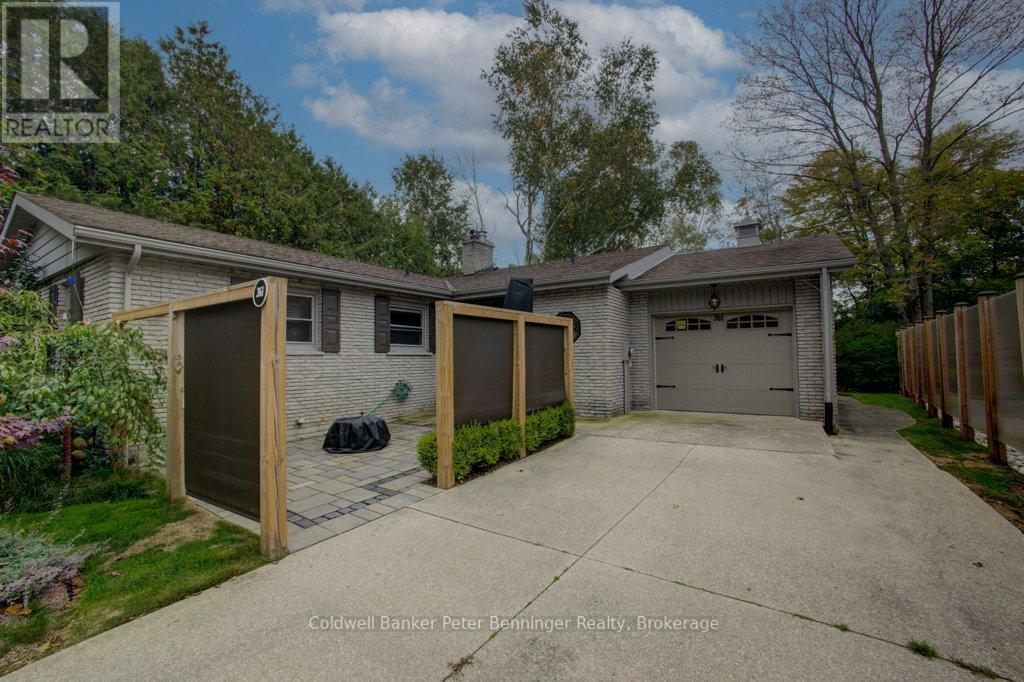 361 Tyendinaga Drive, Saugeen Shores, Ontario  N0H 2L0 - Photo 1 - X12429612