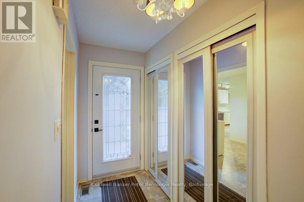 361 Tyendinaga Drive, Saugeen Shores, Ontario  N0H 2L0 - Photo 10 - X12429612