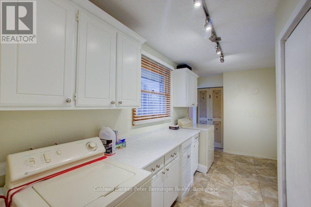 361 Tyendinaga Drive, Saugeen Shores, Ontario  N0H 2L0 - Photo 11 - X12429612
