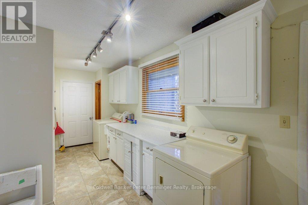 361 Tyendinaga Drive, Saugeen Shores, Ontario  N0H 2L0 - Photo 12 - X12429612