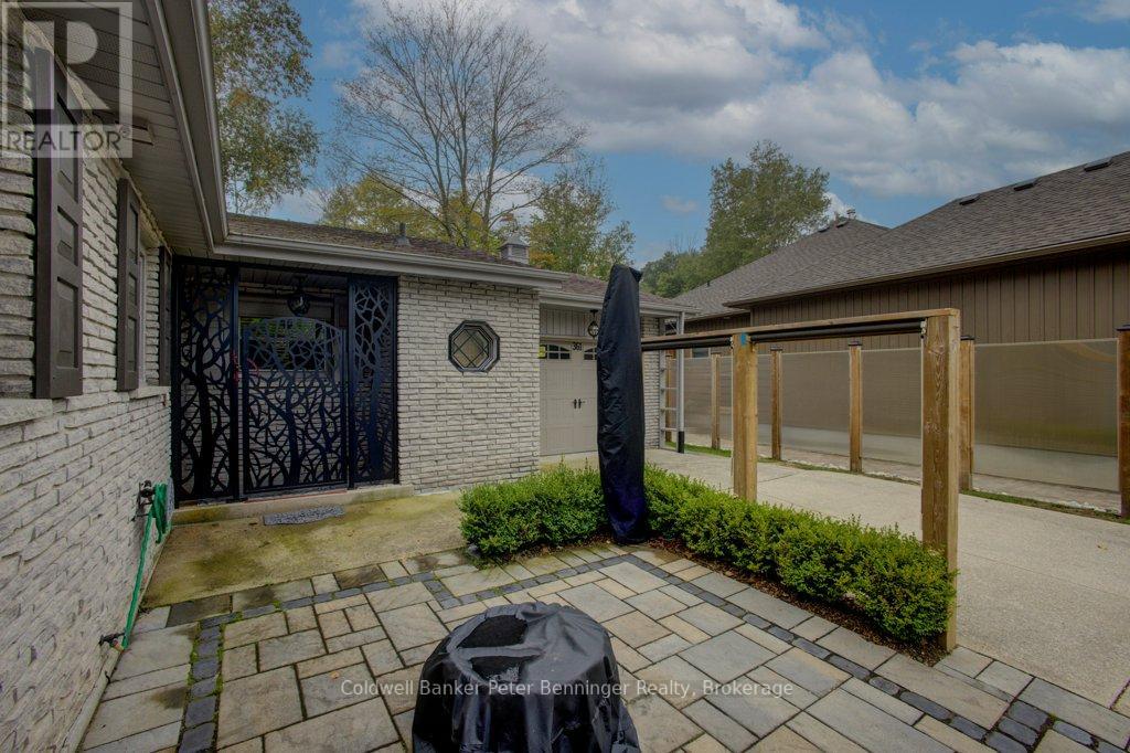 361 Tyendinaga Drive, Saugeen Shores, Ontario  N0H 2L0 - Photo 2 - X12429612