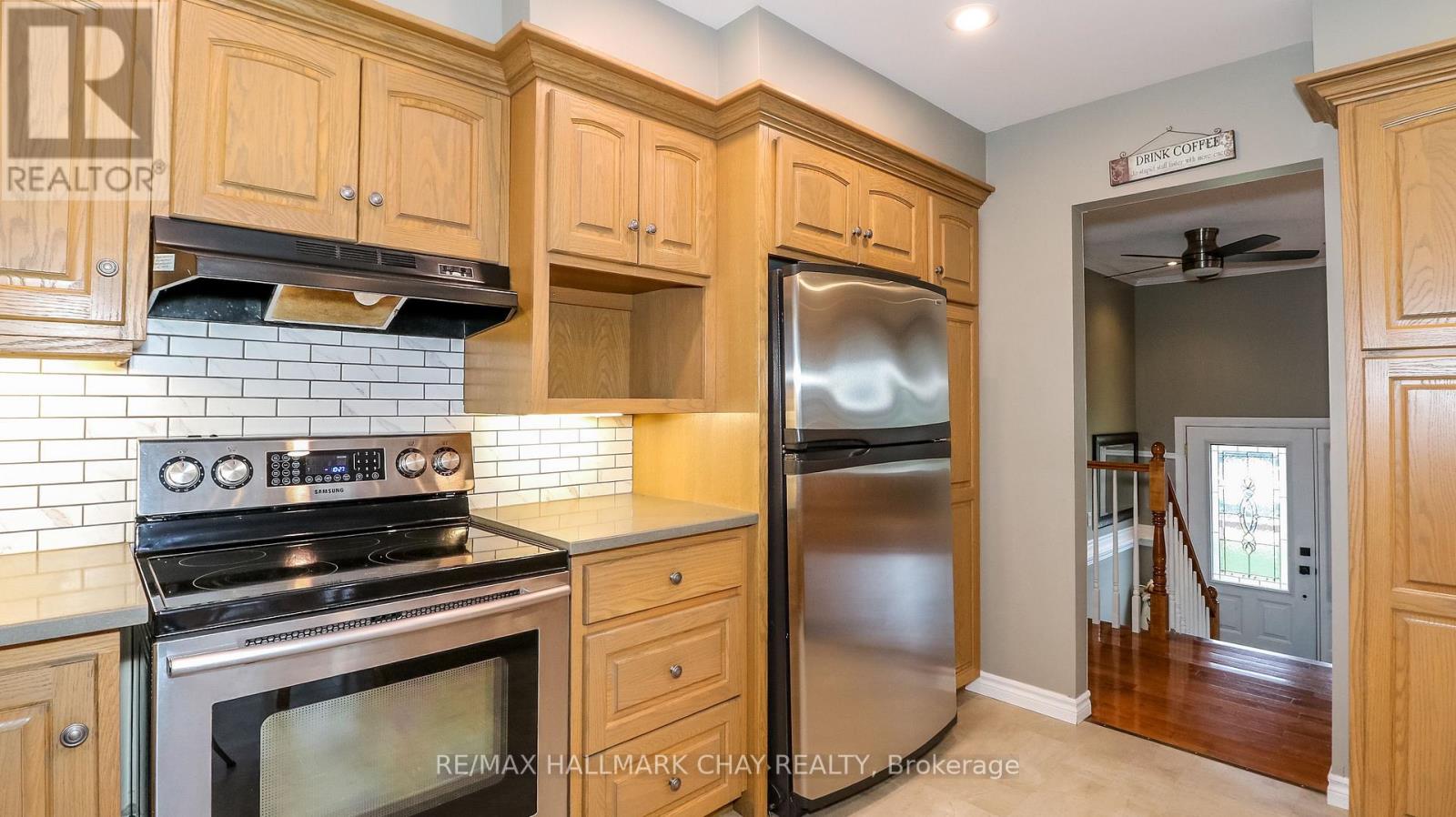 250 Superior Street, Clearview, Ontario  L0M 1S0 - Photo 14 - S12429486