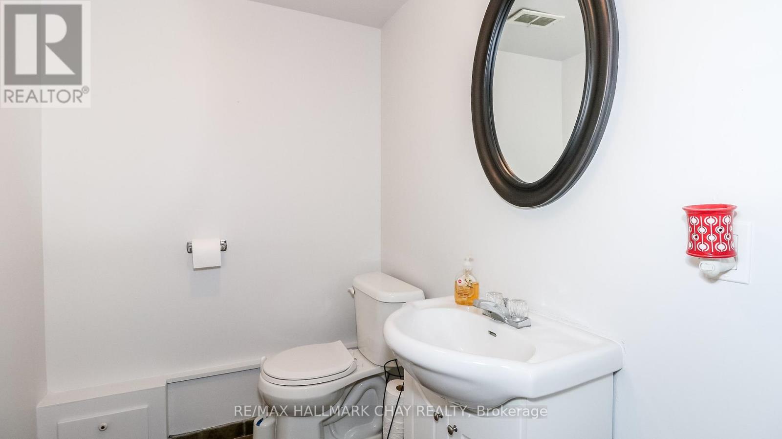 250 Superior Street, Clearview, Ontario  L0M 1S0 - Photo 28 - S12429486
