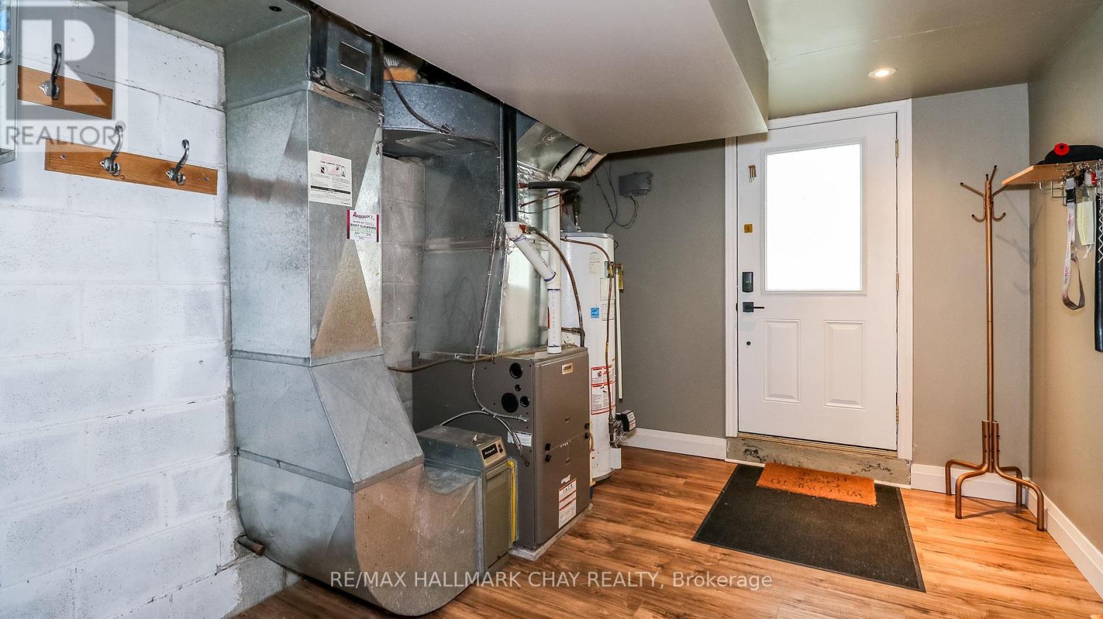 250 Superior Street, Clearview, Ontario  L0M 1S0 - Photo 31 - S12429486