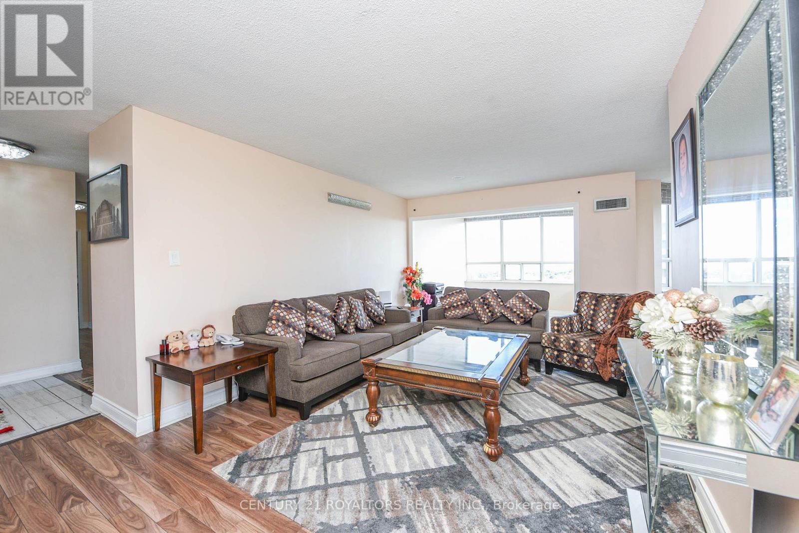 1602 - 30 Malta Avenue, Brampton, Ontario  L6Y 4S5 - Photo 10 - W12429454