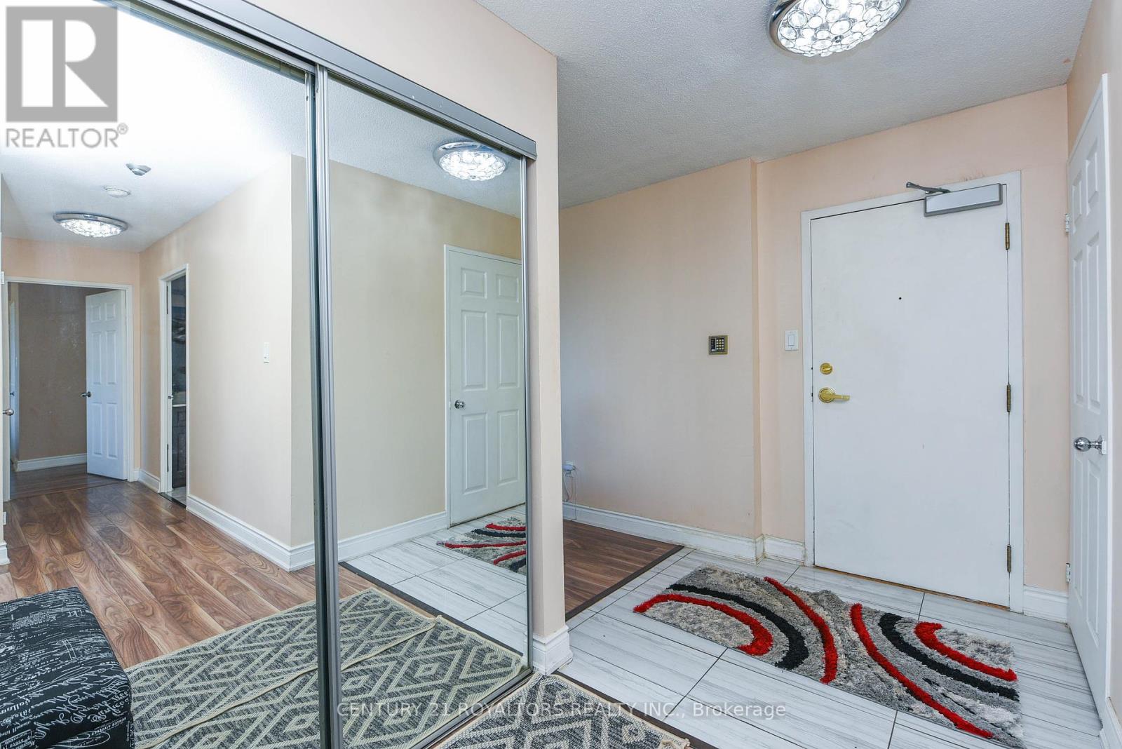 1602 - 30 Malta Avenue, Brampton, Ontario  L6Y 4S5 - Photo 9 - W12429454