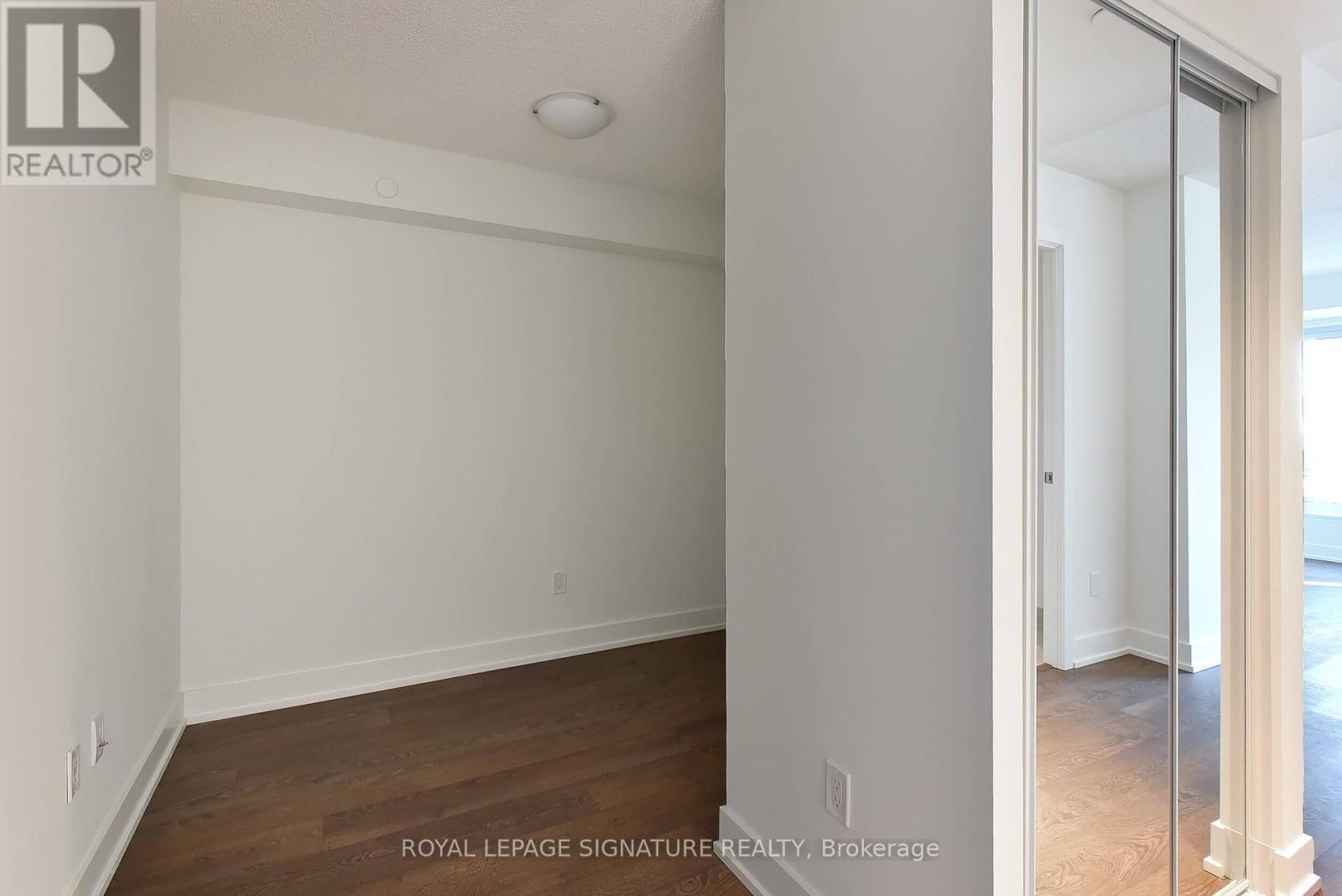 901 - 7 Mabelle Avenue, Toronto, Ontario  M9A 0C9 - Photo 16 - W12429456