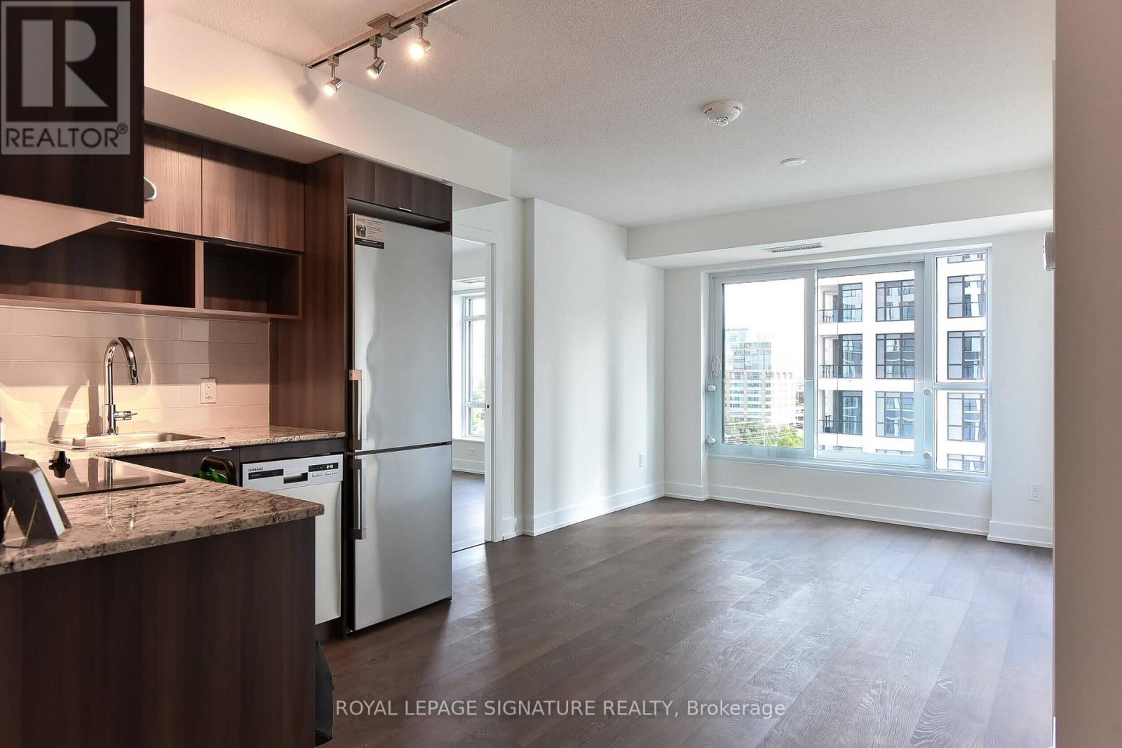 901 - 7 Mabelle Avenue, Toronto, Ontario  M9A 0C9 - Photo 7 - W12429456