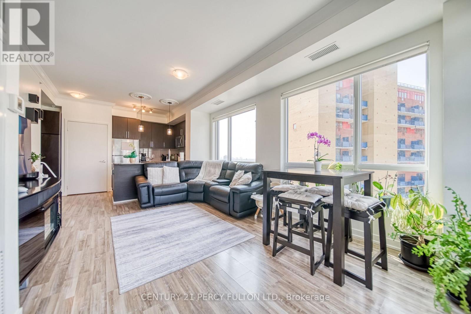 902 - 840 Queens Plate Drive, Toronto, Ontario  M9W 7J9 - Photo 11 - W12429463