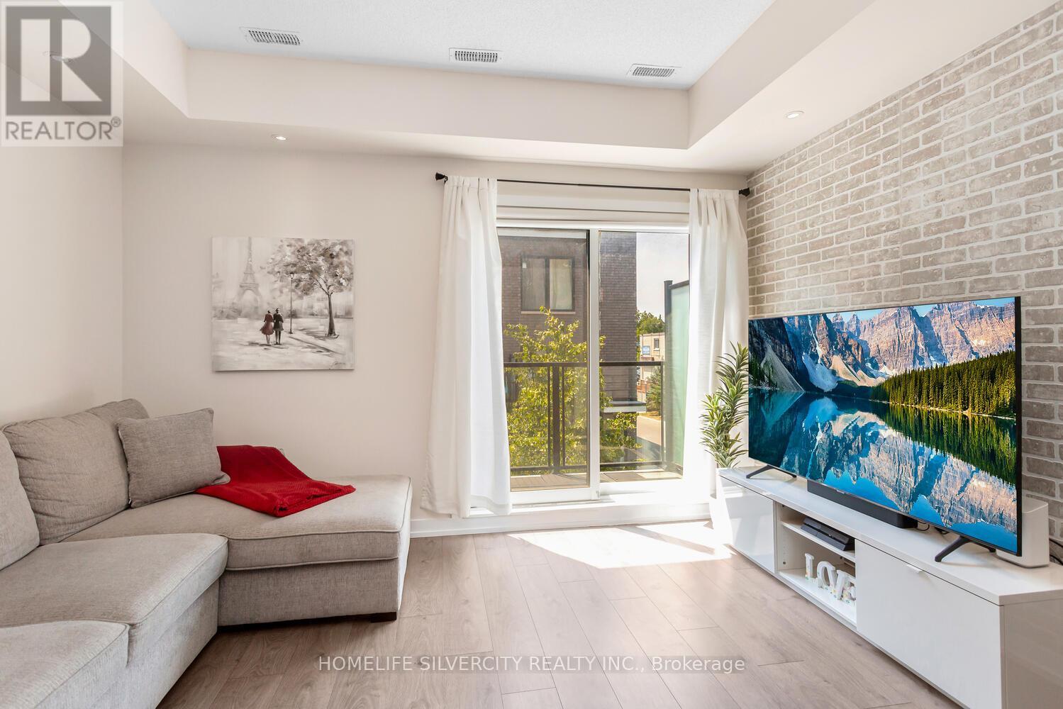 15 - 2063 Weston Road, Toronto, Ontario  M9N 1X7 - Photo 10 - W12429477