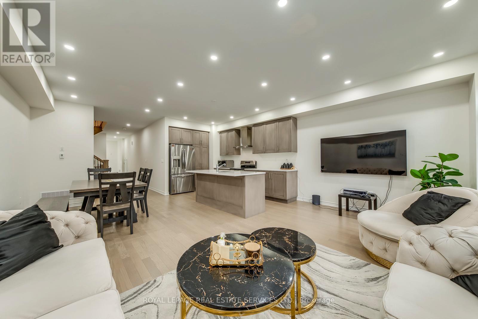 595 Celandine Terrace, Milton, Ontario  L9E 1Z7 - Photo 5 - W12429522