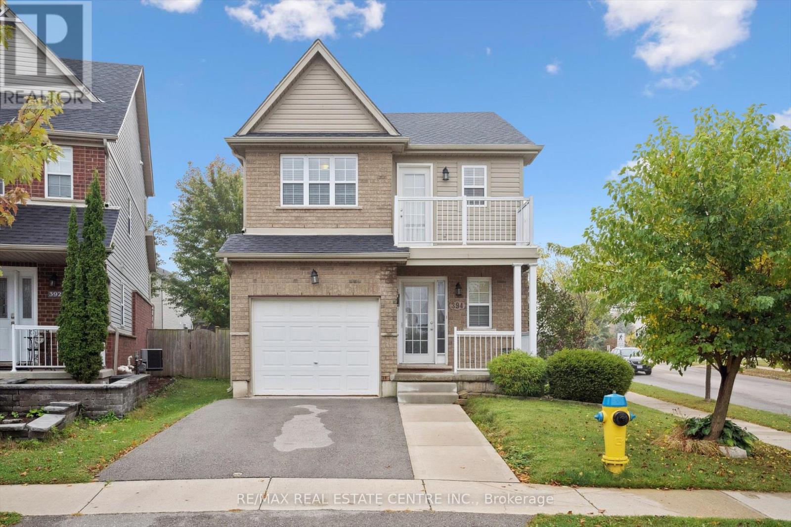 394 Sauve Crescent, Waterloo, Ontario  N2T 2Y9 - Photo 1 - X12429466