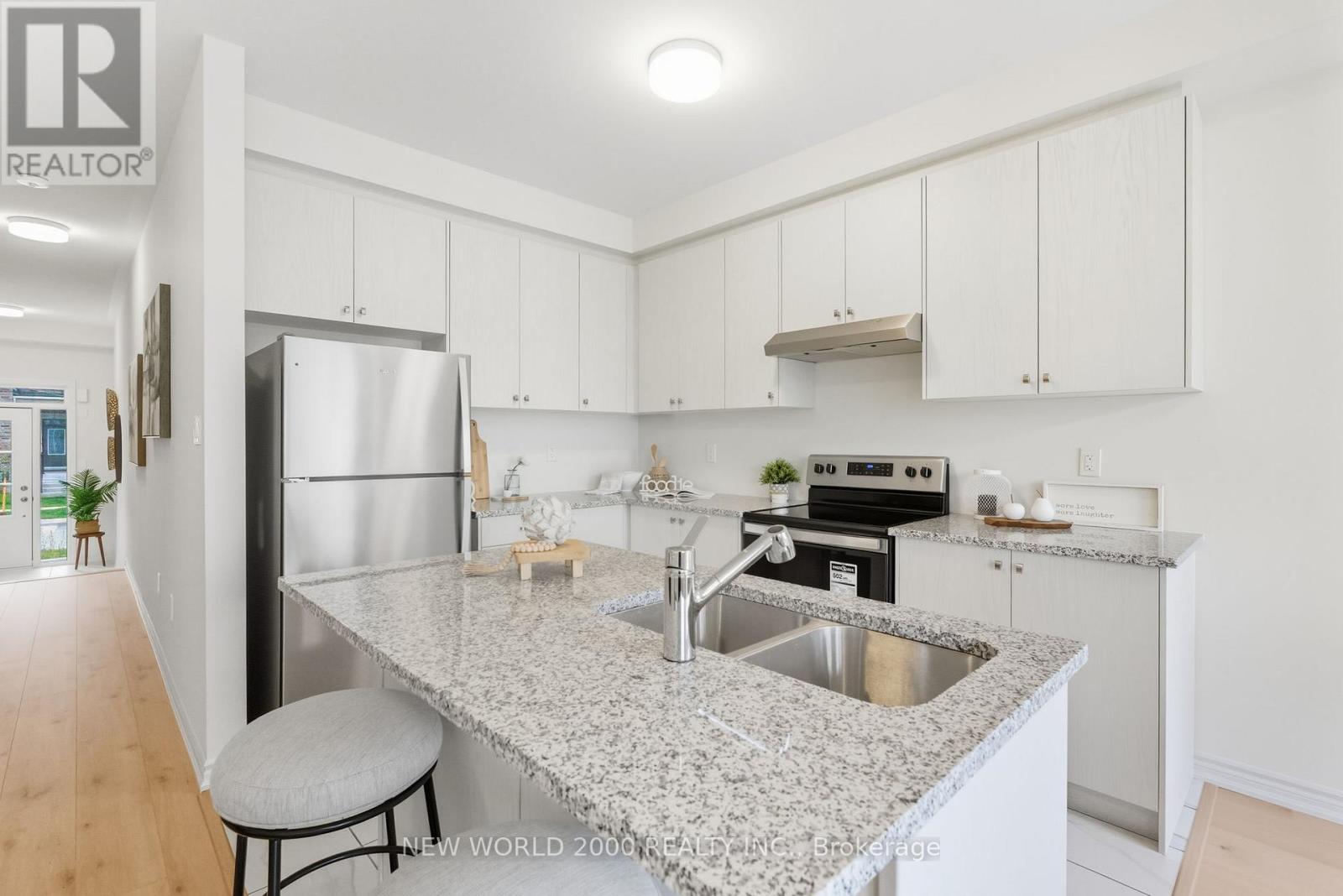 533 Worden Street, Cobourg, Ontario  K9A 4J6 - Photo 11 - X12429497