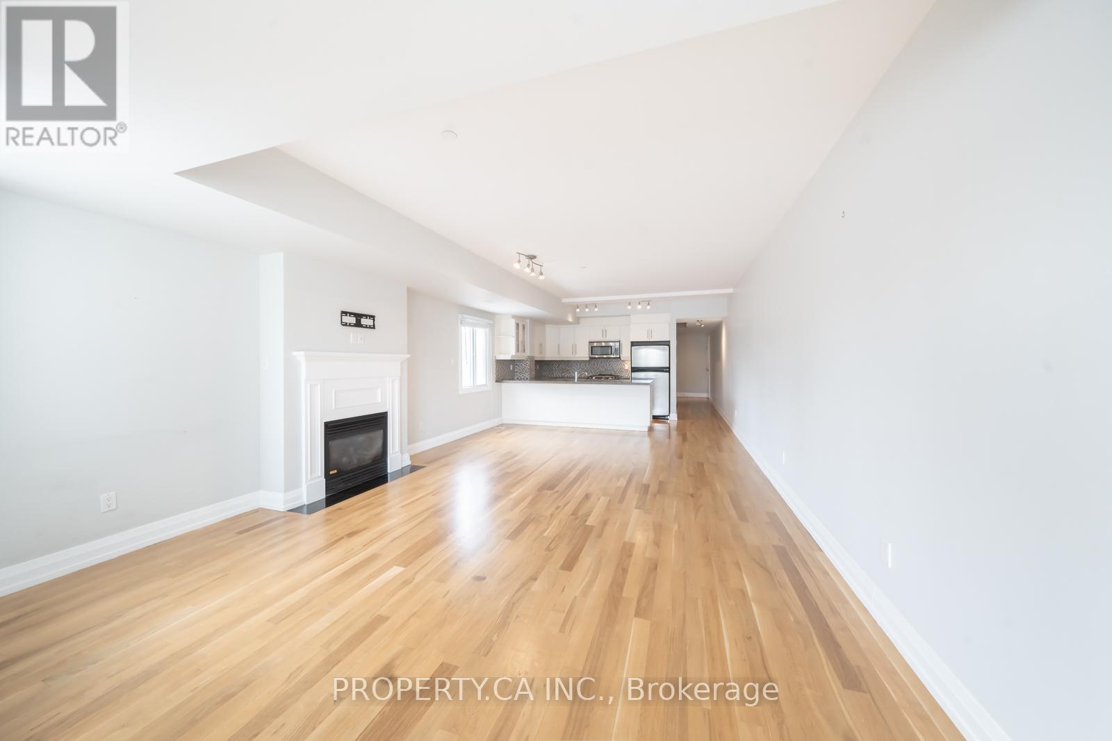 2 - 473 Dupont Street, Toronto, Ontario  M6G 1Y6 - Photo 13 - C12429532