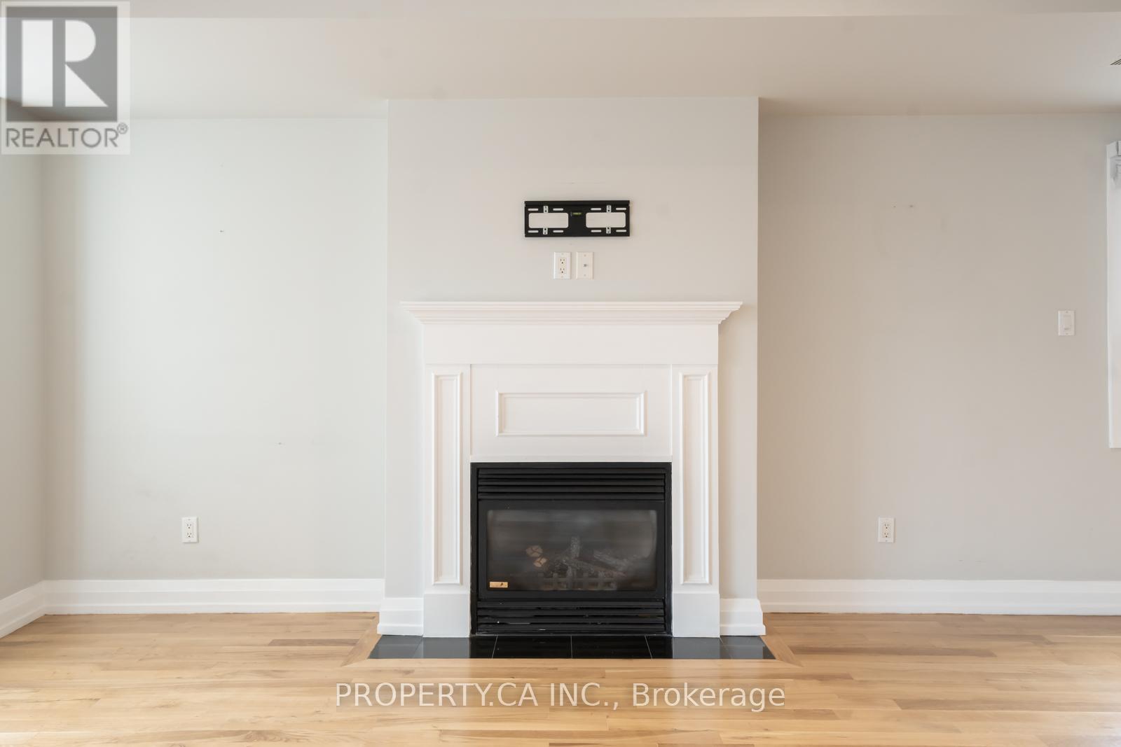 2 - 473 Dupont Street, Toronto, Ontario  M6G 1Y6 - Photo 16 - C12429532