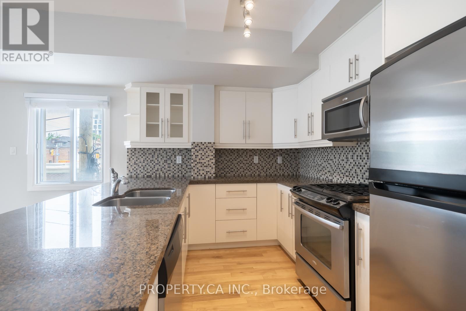 2 - 473 Dupont Street, Toronto, Ontario  M6G 1Y6 - Photo 19 - C12429532