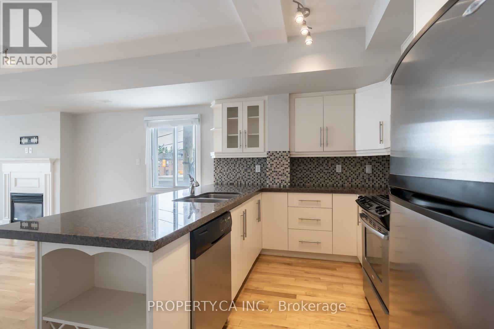 2 - 473 Dupont Street, Toronto, Ontario  M6G 1Y6 - Photo 20 - C12429532