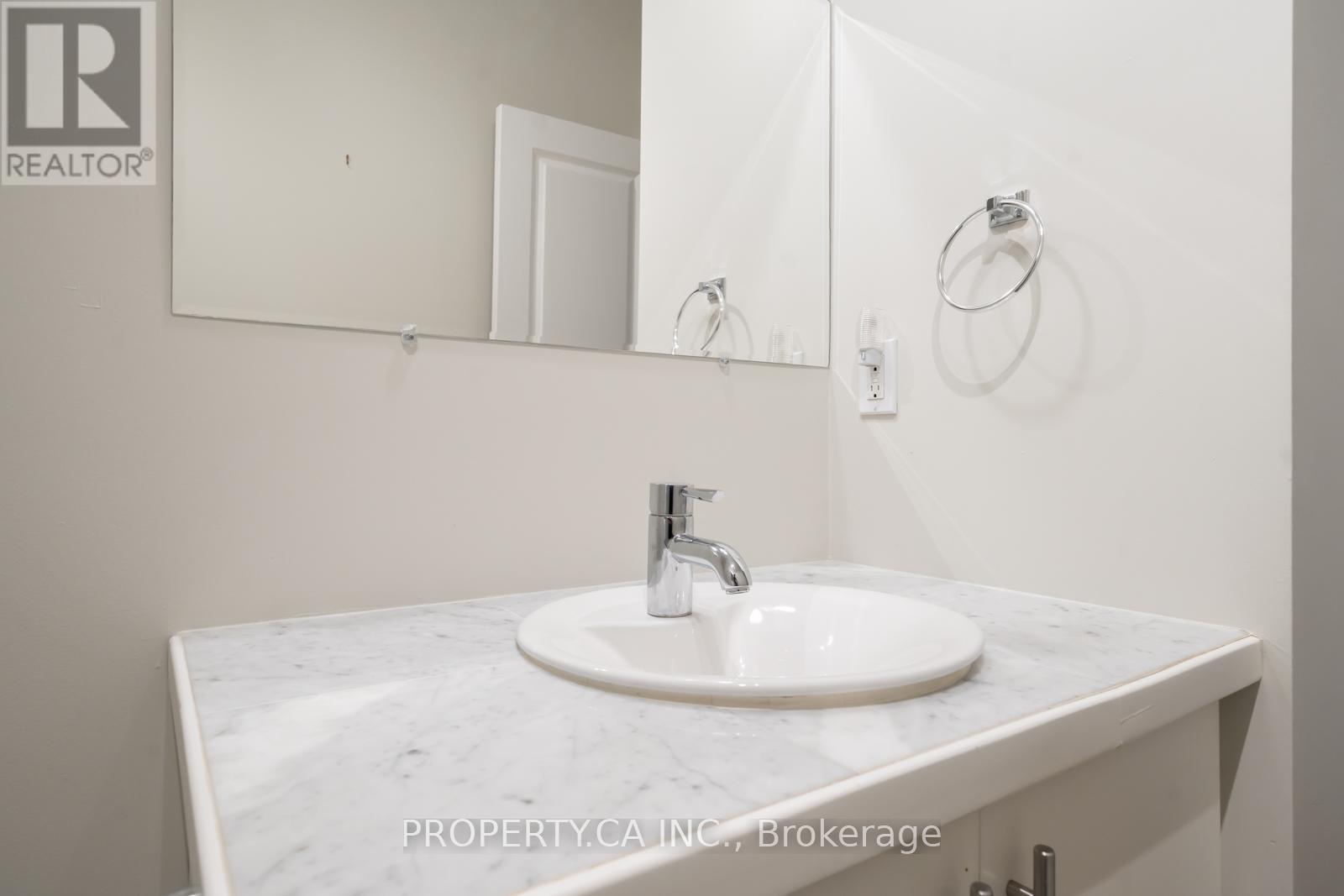 2 - 473 Dupont Street, Toronto, Ontario  M6G 1Y6 - Photo 31 - C12429532