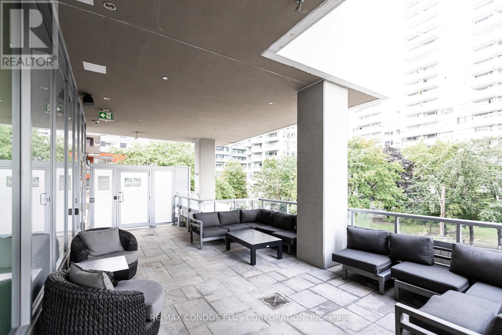 2007 - 25 Holly Street, Toronto, Ontario  M4S 0E3 - Photo 33 - C12429534