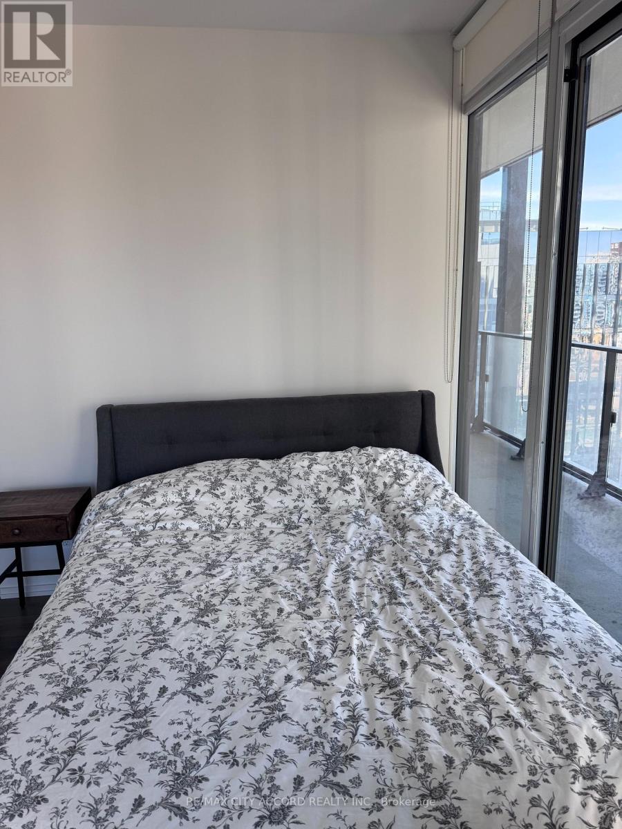 1908 - 125 Peter Street, Toronto, Ontario  M5V 2G9 - Photo 16 - C12429546