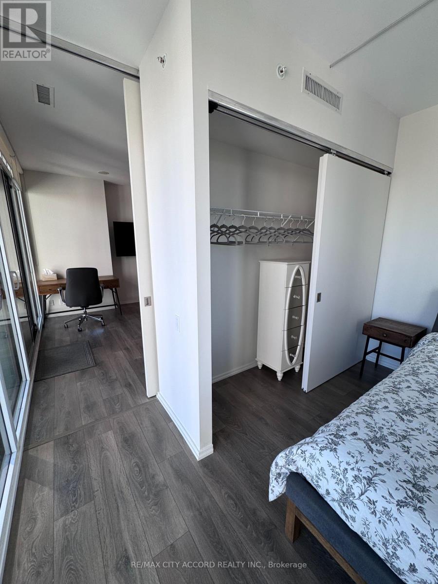 1908 - 125 Peter Street, Toronto, Ontario  M5V 2G9 - Photo 20 - C12429546