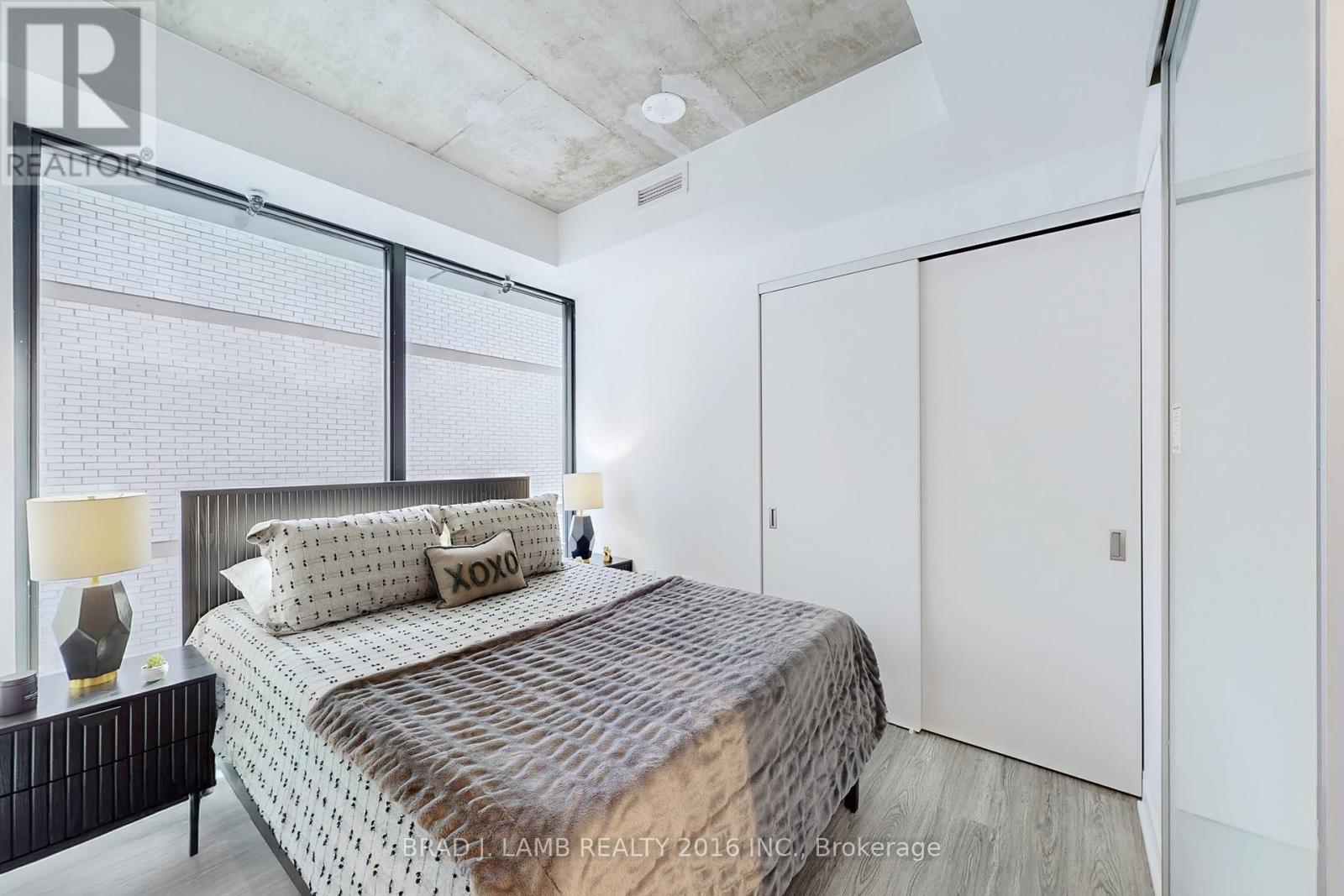 1011 - 195 Mccaul Street, Toronto, Ontario  M5T 0E5 - Photo 13 - C12429602