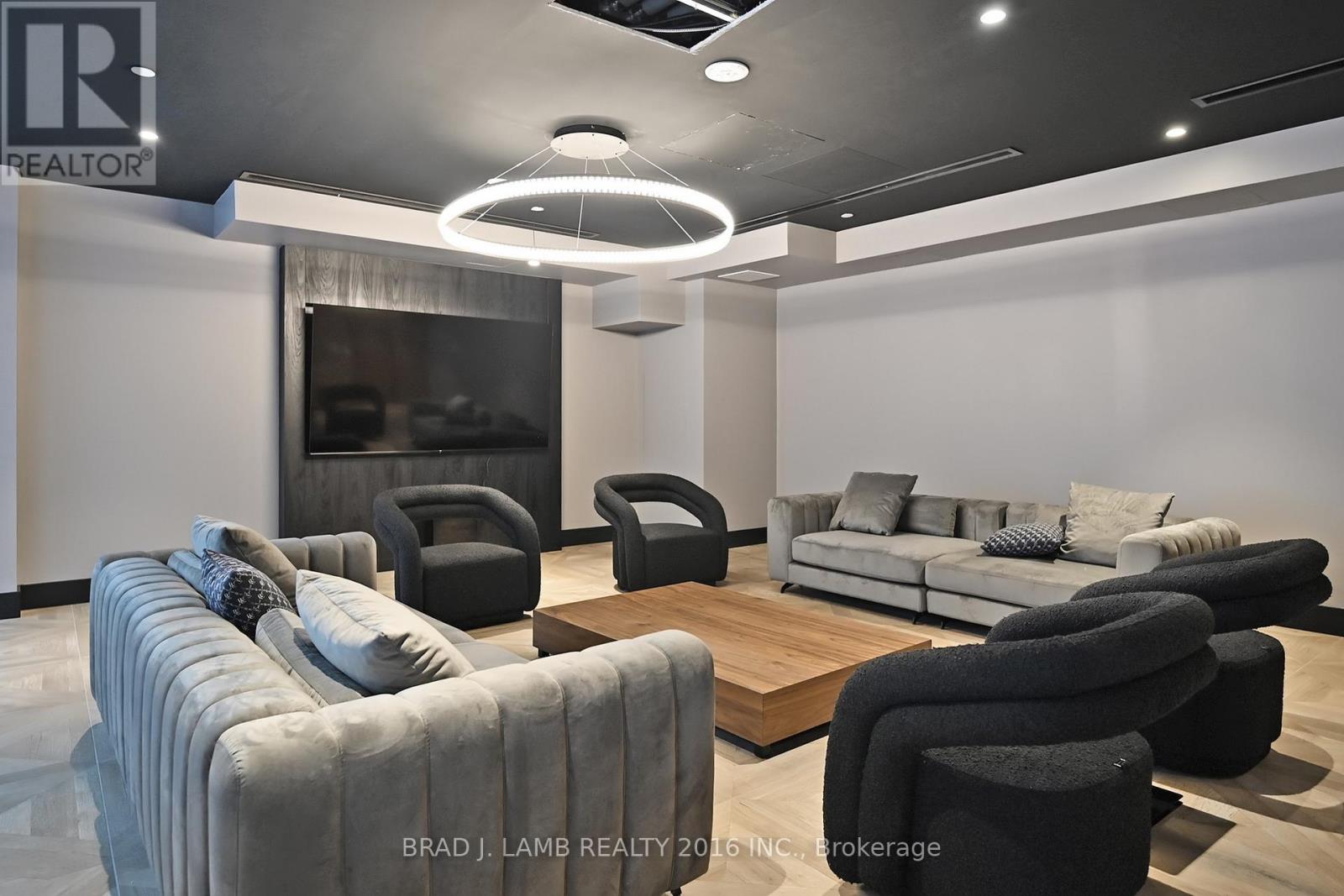 1011 - 195 Mccaul Street, Toronto, Ontario  M5T 0E5 - Photo 44 - C12429602