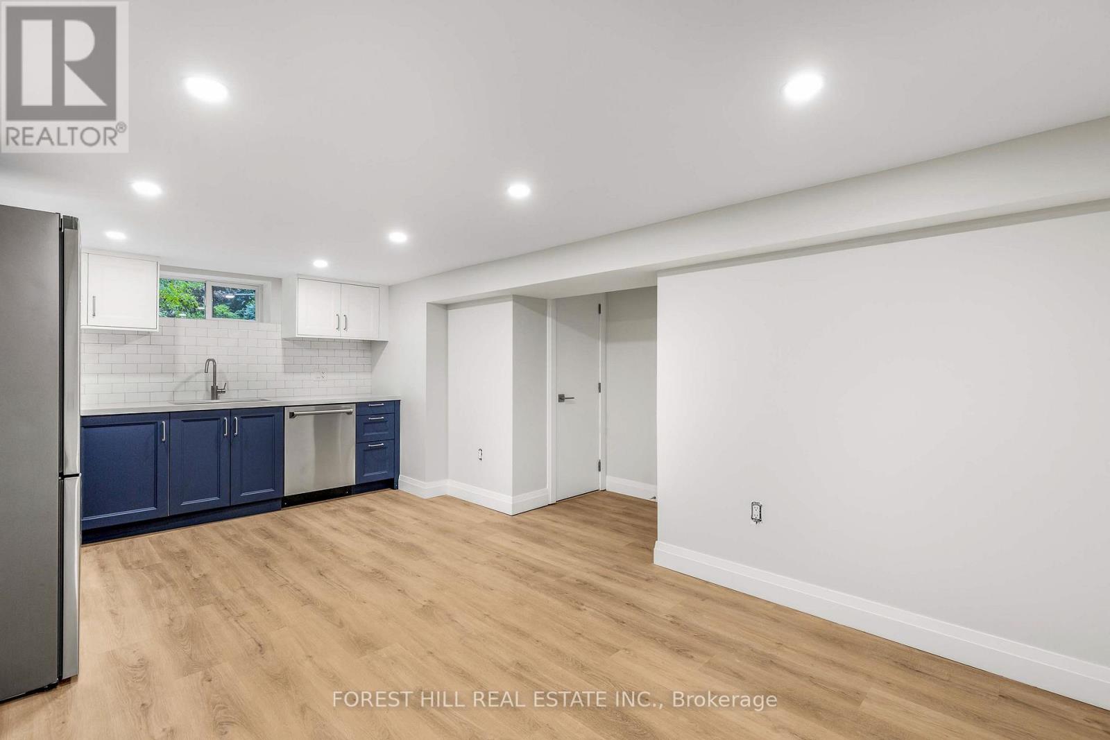 Lower - 116 Manor Road E, Toronto, Ontario  M4S 1P8 - Photo 6 - C12429654