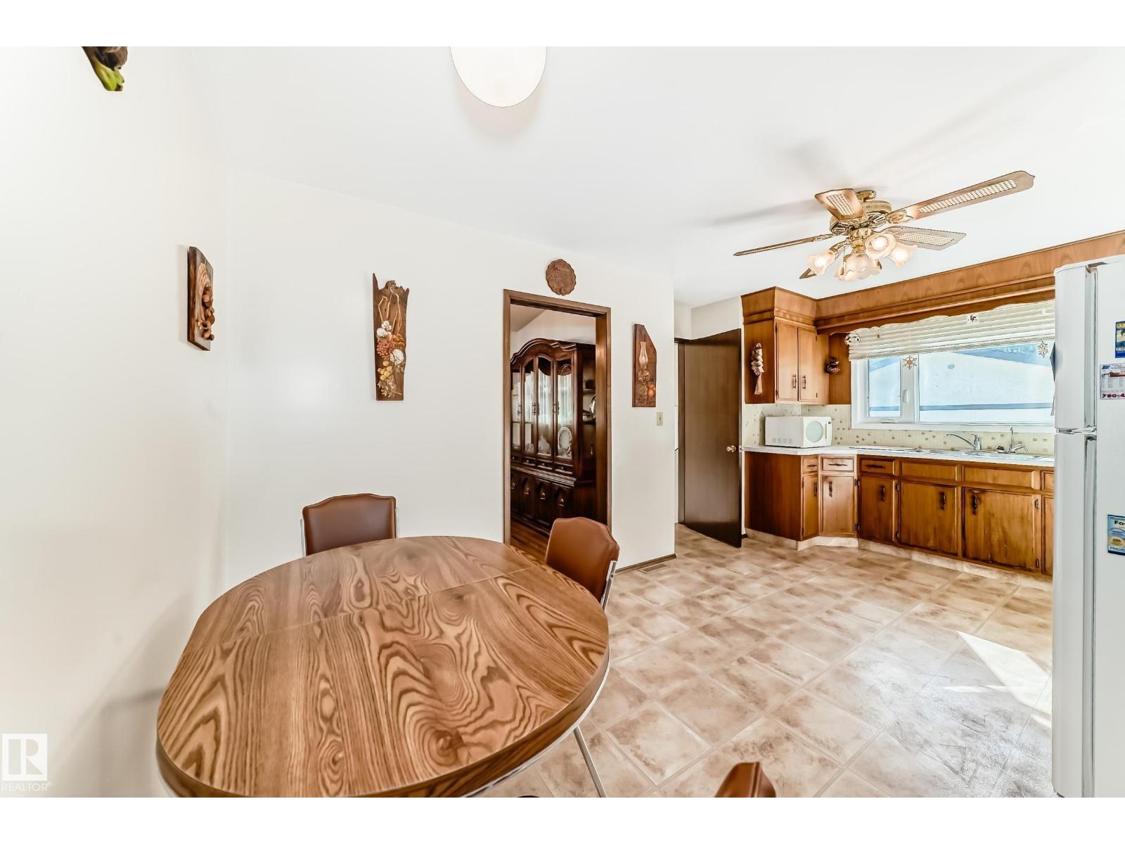 70 Fleetwood Cr, St. Albert, Alberta  T8N 1R5 - Photo 12 - E4459744