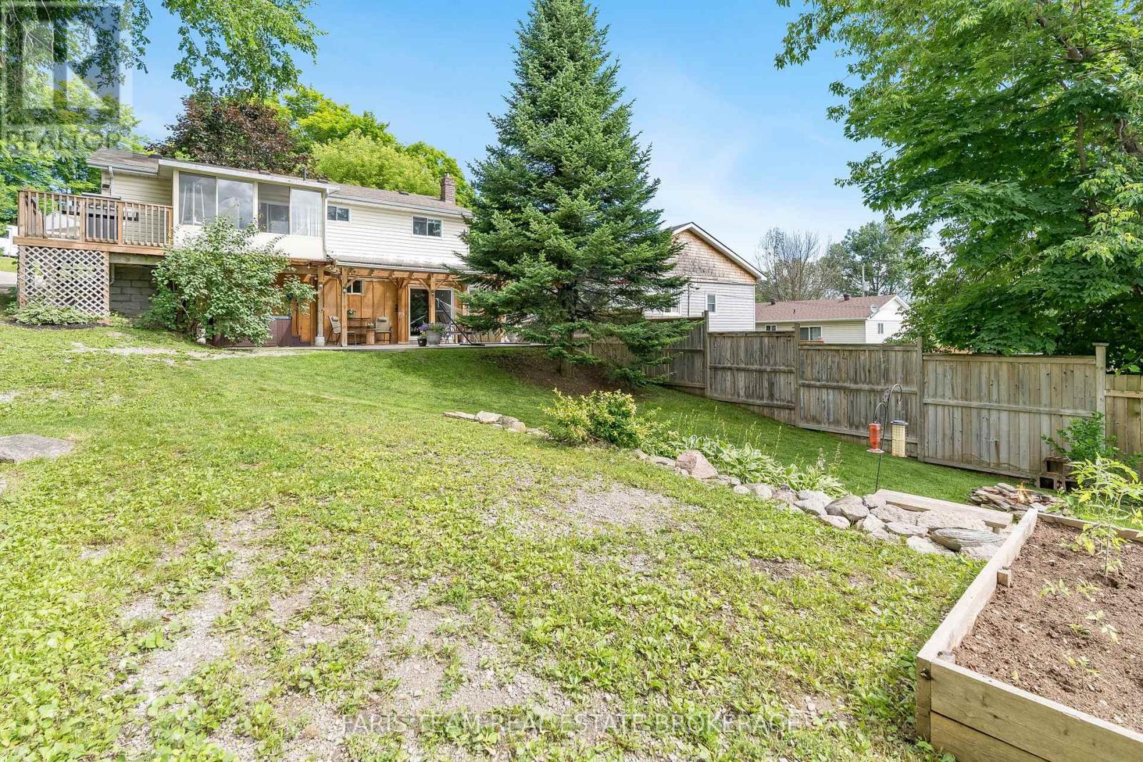 427 Ann Street, Tay, Ontario  L0K 1R0 - Photo 41 - S12428076