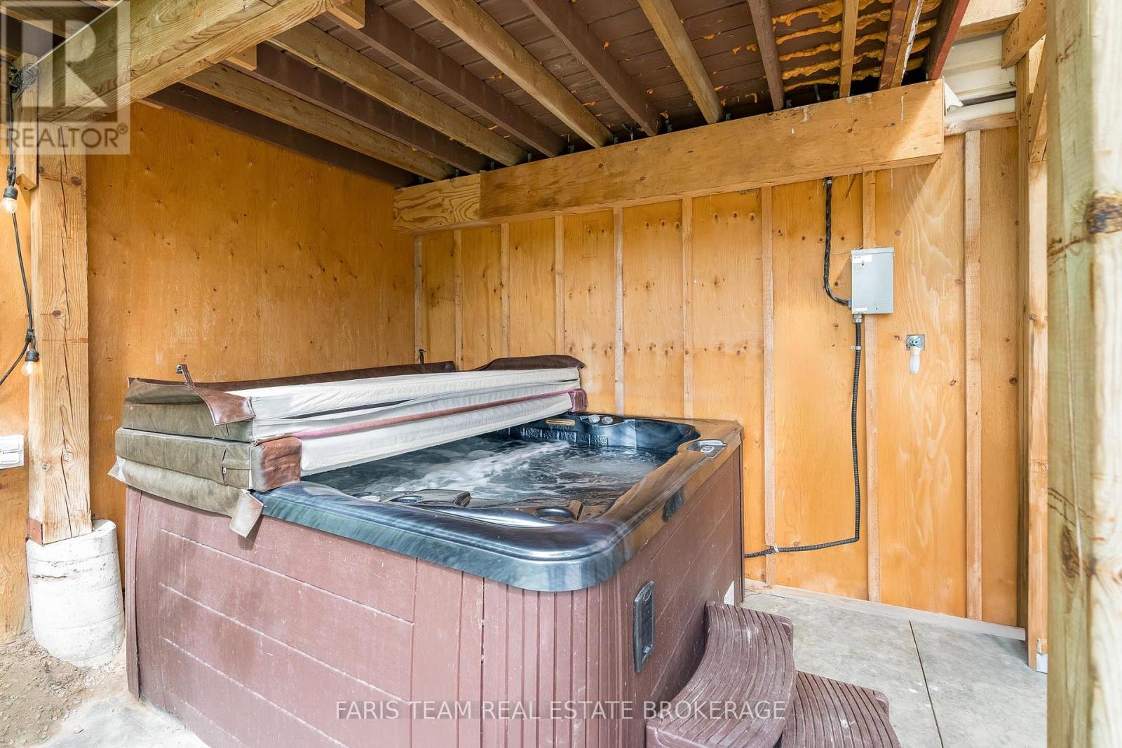 427 Ann Street, Tay, Ontario  L0K 1R0 - Photo 34 - S12428076