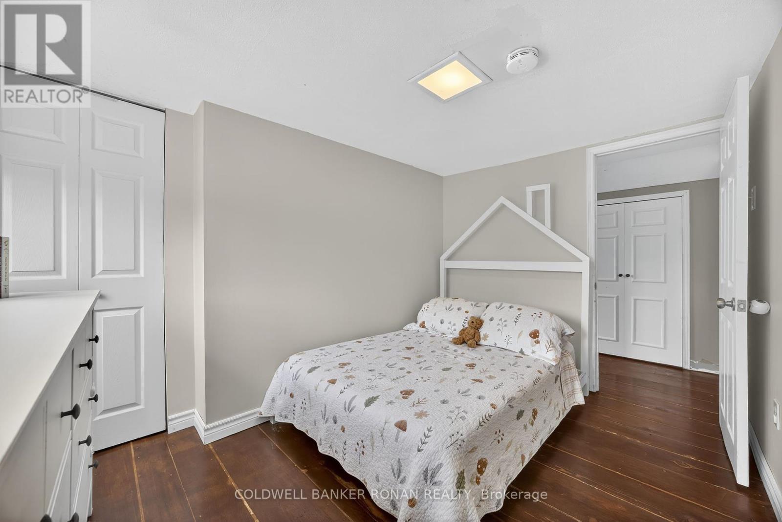 120 Patterson Street, New Tecumseth, Ontario  L0G 1A0 - Photo 22 - N12429561
