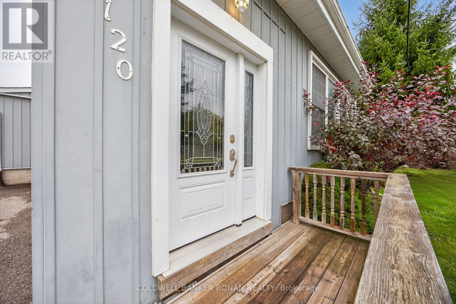 120 Patterson Street, New Tecumseth, Ontario  L0G 1A0 - Photo 4 - N12429561