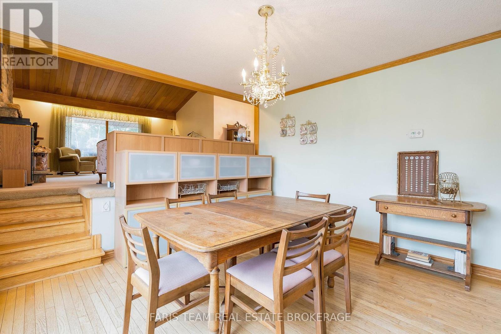 6695 10 Side Road, Innisfil, Ontario  L0L 1K0 - Photo 12 - N12429599