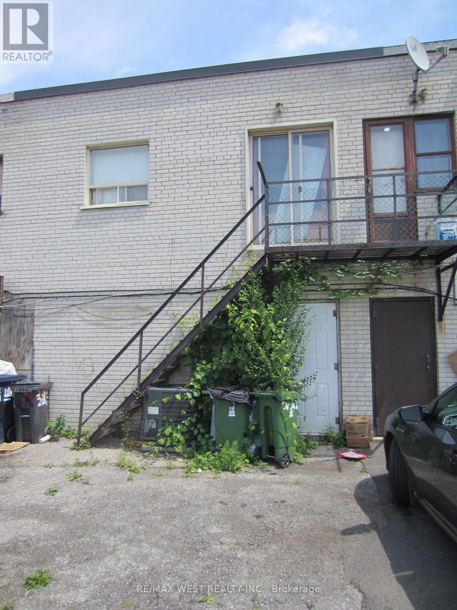 2444 Dufferin Street, Toronto, Ontario  M6E 3T1 - Photo 10 - W12429180