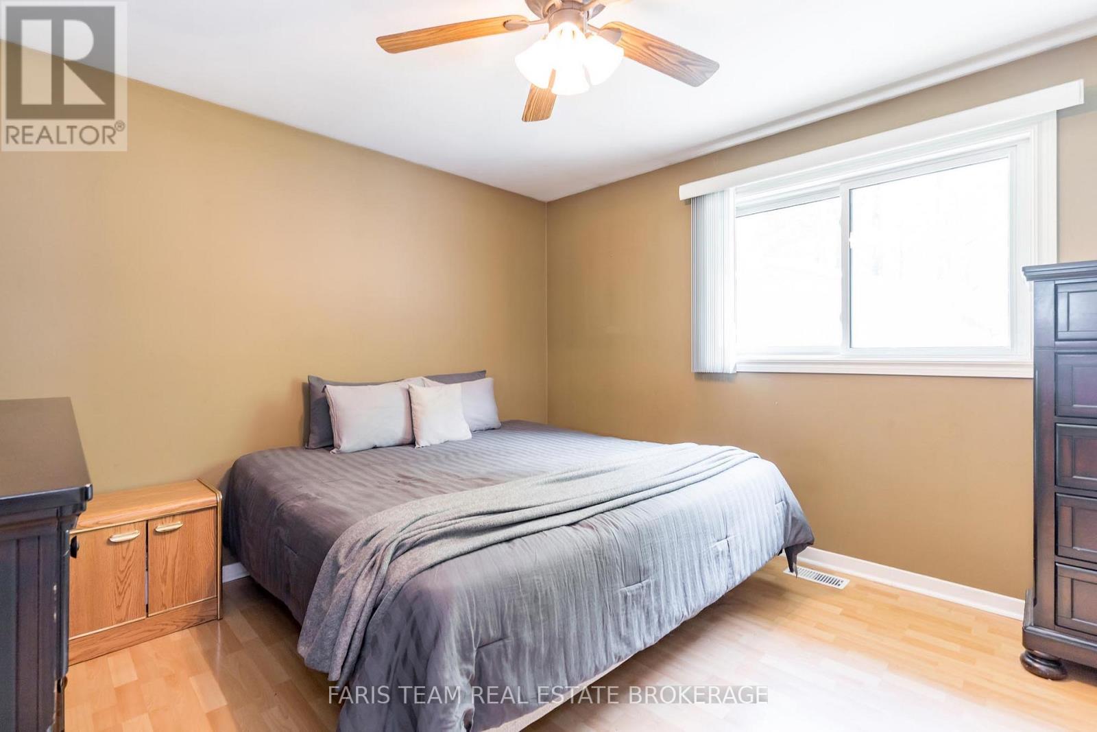 1941 Vespra Valley Road, Springwater, Ontario  L0L 1Y2 - Photo 17 - S12429560