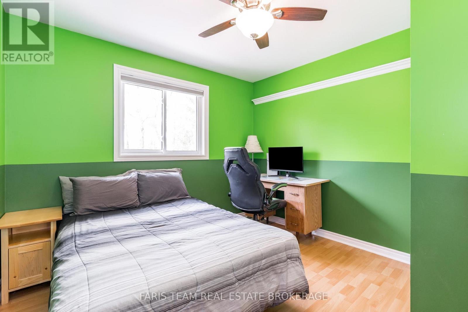 1941 Vespra Valley Road, Springwater, Ontario  L0L 1Y2 - Photo 19 - S12429560