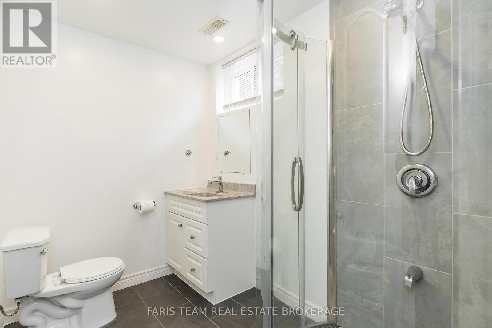 1941 Vespra Valley Road, Springwater, Ontario  L0L 1Y2 - Photo 27 - S12429560