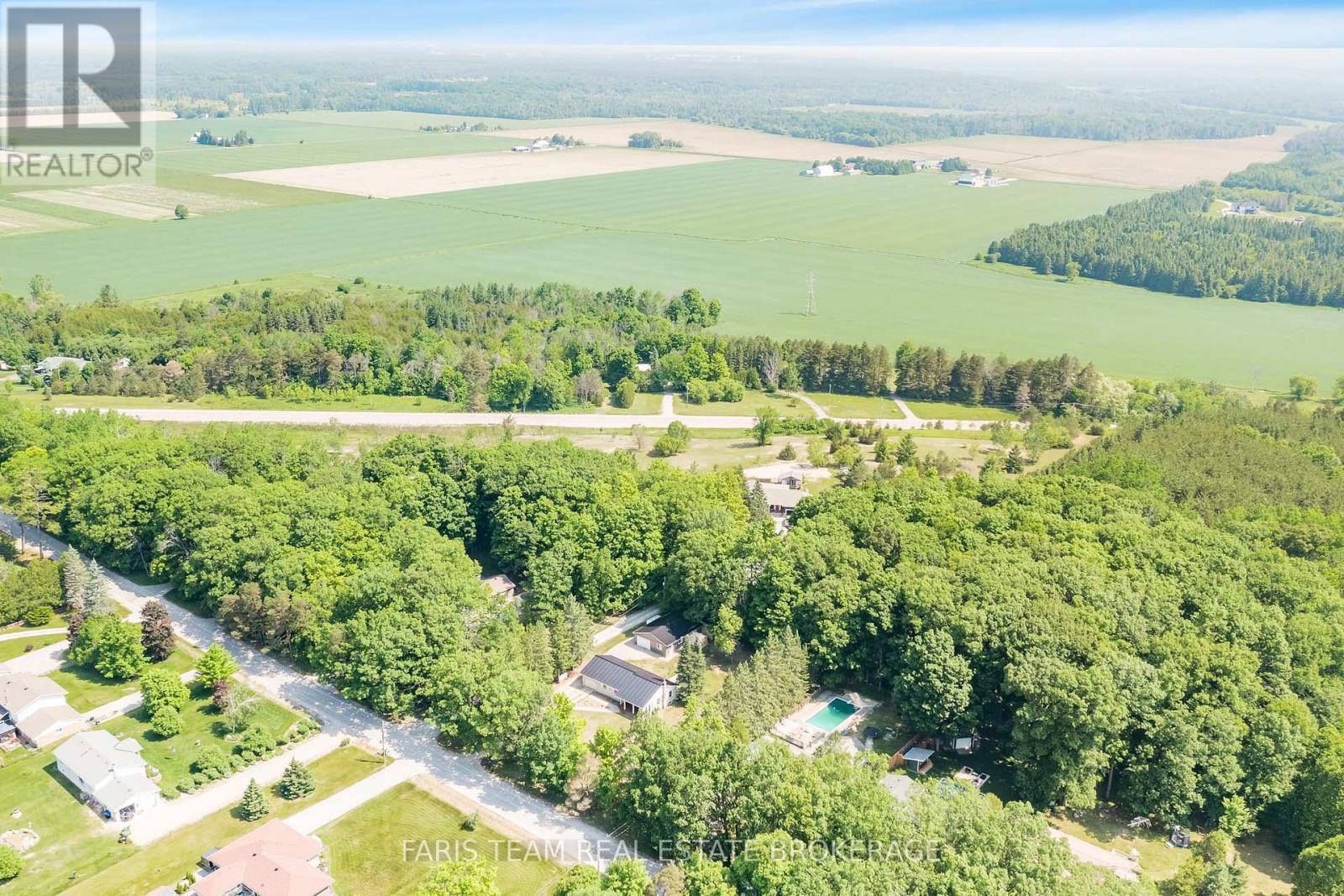 1941 Vespra Valley Road, Springwater, Ontario  L0L 1Y2 - Photo 33 - S12429560